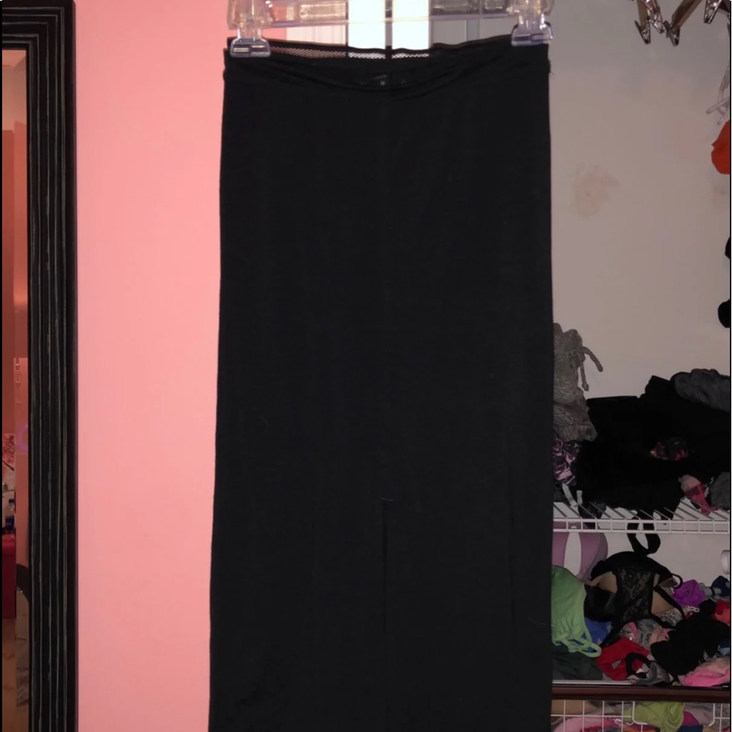 Express Split Skirt